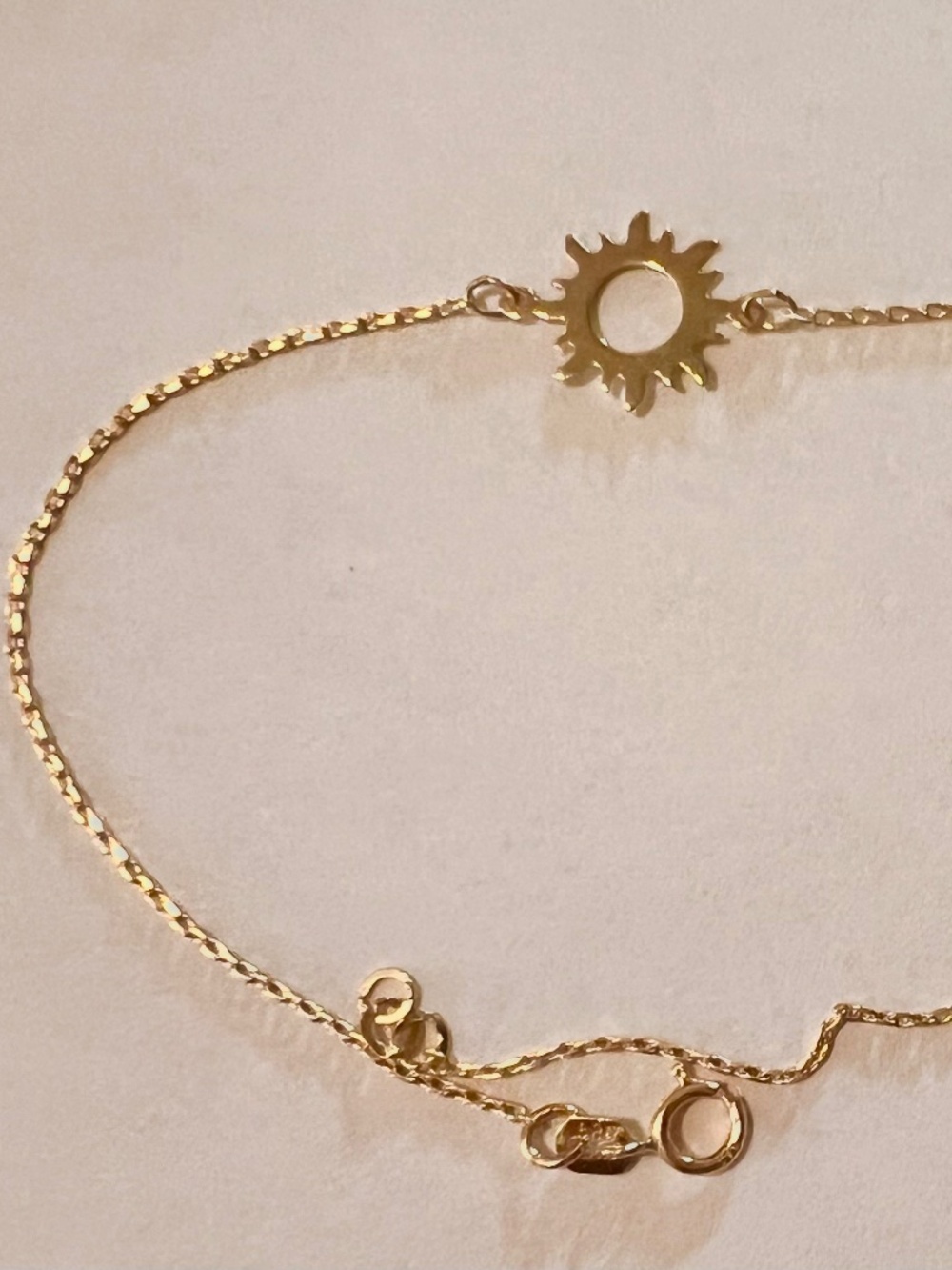 14k Gold Sun Motif Bracelet